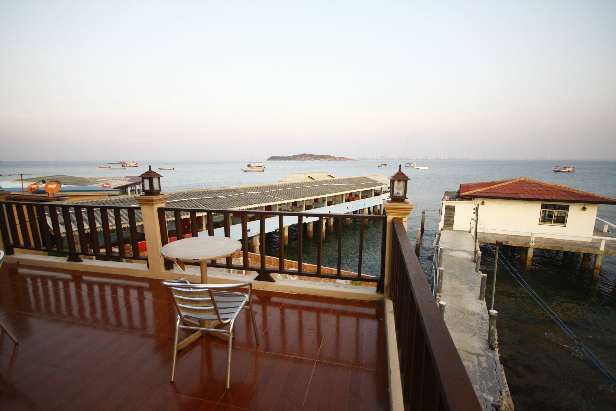 Koh Larn Sea Side Resort Exteriér fotografie